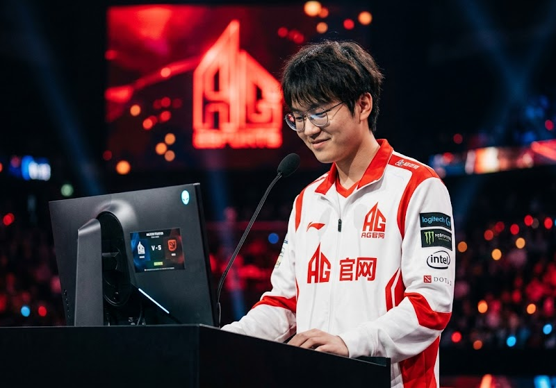 再战五年?Faker生涯规划引热议,尊龙凯时预测“魔王”新篇章|尊龙凯时赛事资讯配图